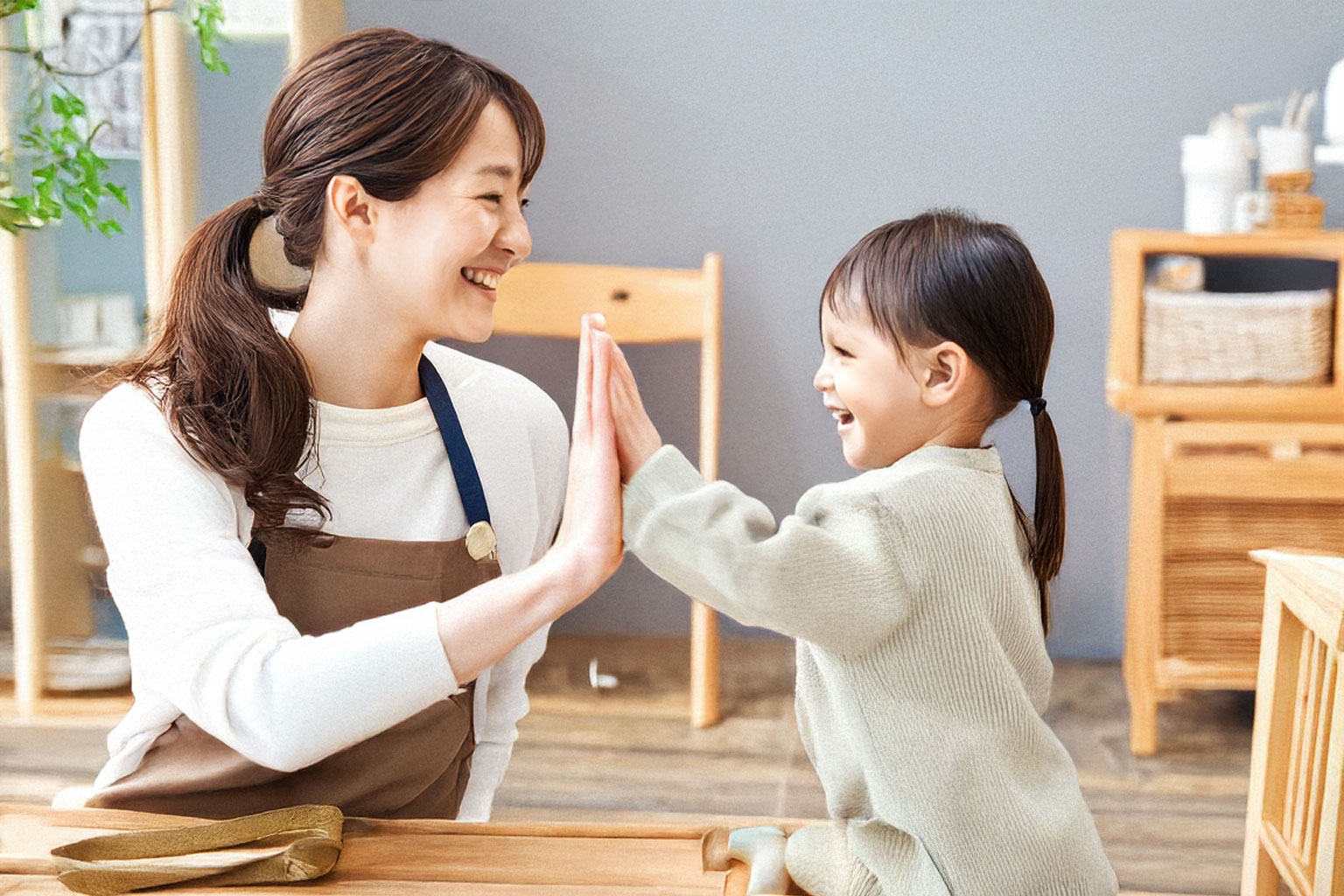 さようならのハイタッチ